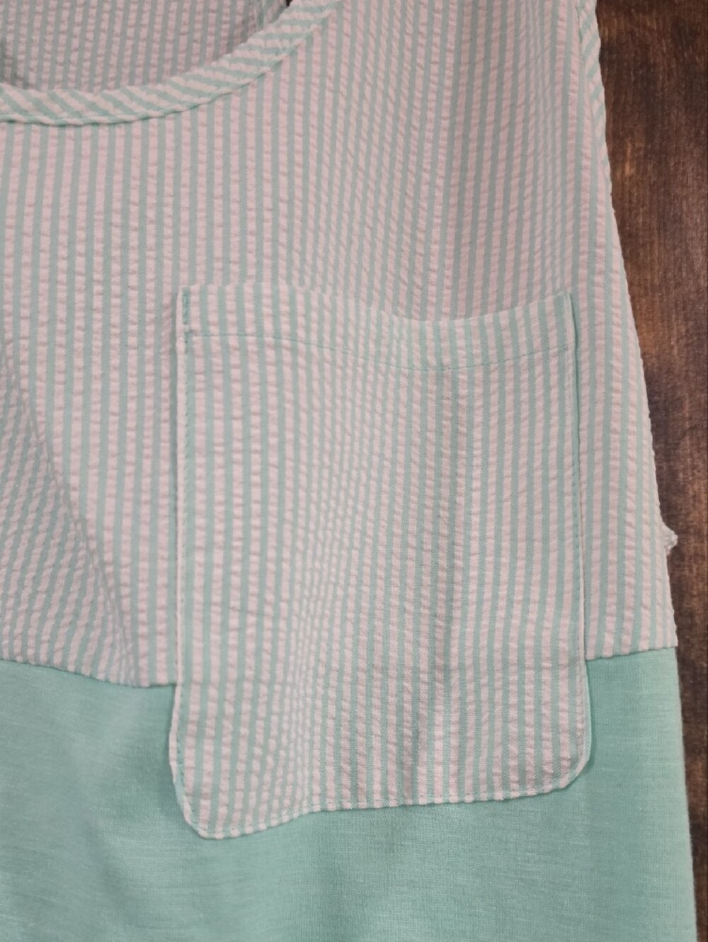 Magellan Outdoors Mint Green Two-Tone Tank with Pocket - Picture 2 of 5